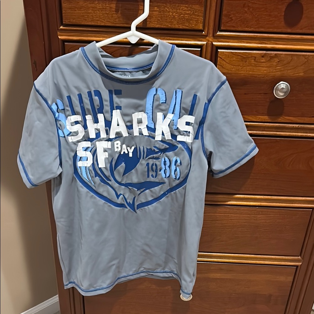 NWT GAP Blue ShortSleeve rashguard, swim shirt, size 10, sz large, NEW w tags